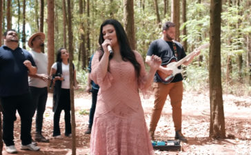 Raquel Santiago lança “Seja bem-vindo” seu primeiro single