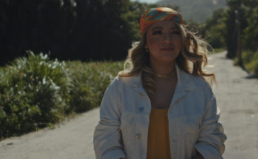 Isabella Lopes lança single e clipe "Filho, volta pra casa"