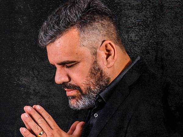 Em novo single, Maurício Paes exalta o cuidado de Deus em tempos difíceis