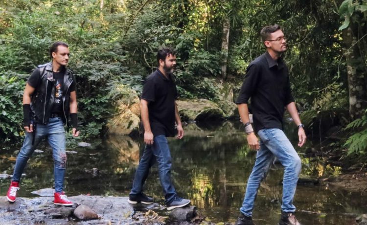 Banda Sett lança novo single "Eterno Deus" em áudio e vídeo