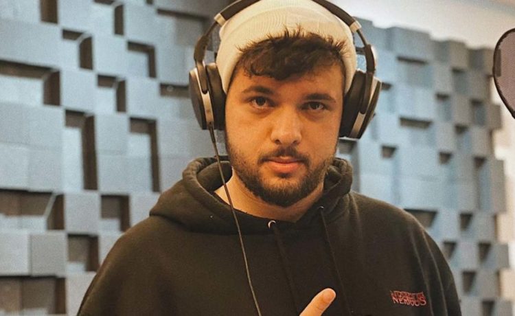 Fenômeno da internet, Gabriel Builan apresenta o single "Na Sombra"