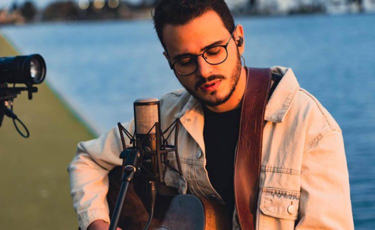 JP Bueno lança versão cover de “Fogo em Teus Olhos”